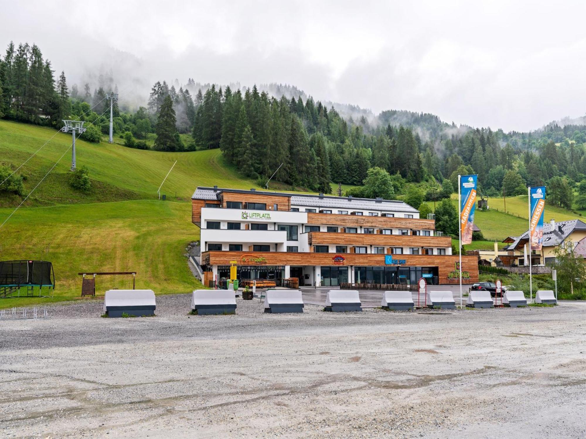 Spacious Apartment In Katschberg Sankt Michael im Lungau Exterior photo